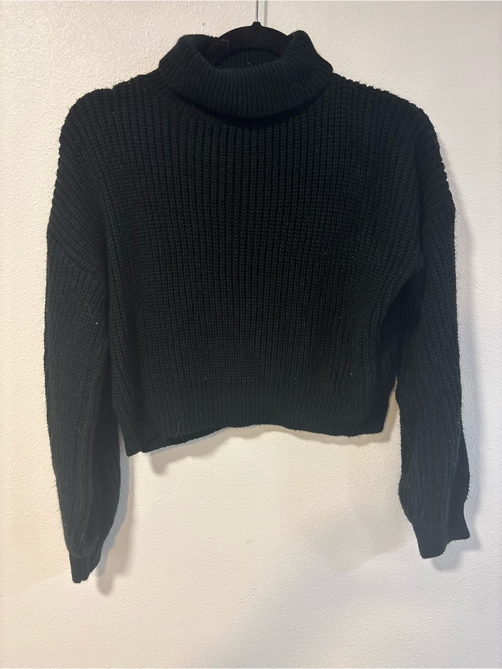 Black Cropped Turtleneck Knit Sweater - Women